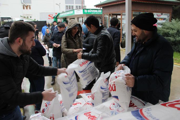 Çuvalı 15 liradan kapış kapış satıldı