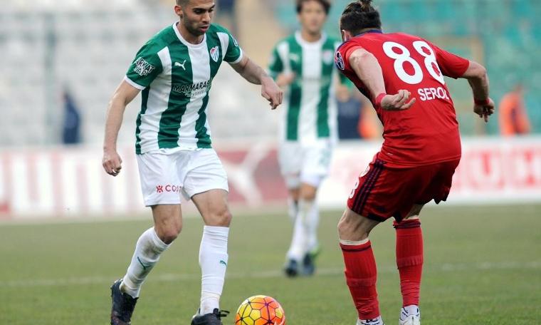 Bursaspor Emre Taşdemir ile yollarını ayırdı