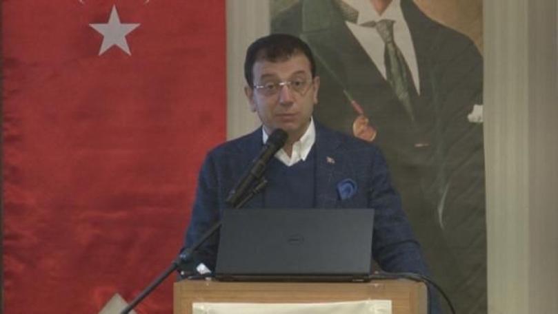 CHP İstanbul Büyükşehir Belediye Başkan Adayı Ekrem İmamoğlu Romanlarla buluştu