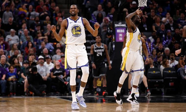 3 sayı rekoru kırılan maçta Warriors, Kings'i devirdi