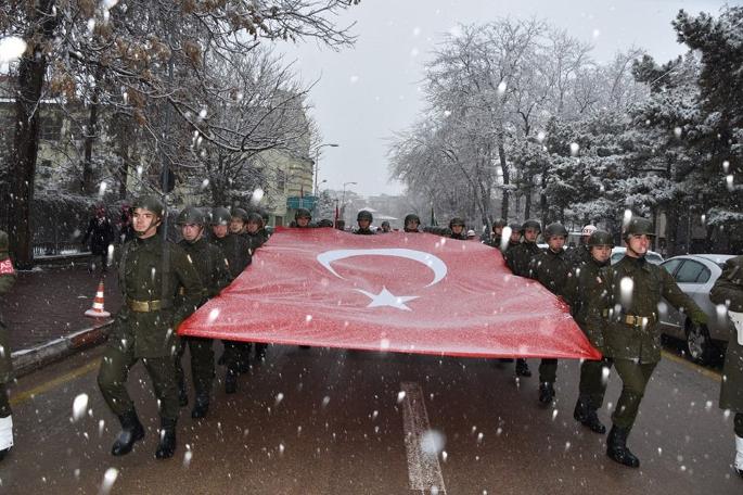 Sarıkamış şehitleri anıldı: Kuyruğun sonu görünmedi