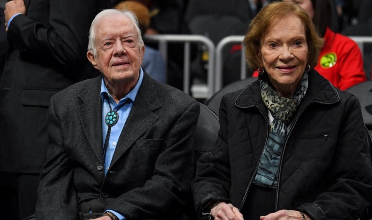 Eski ABD Başkanı Jimmy Carter hastaneye kaldırıldı