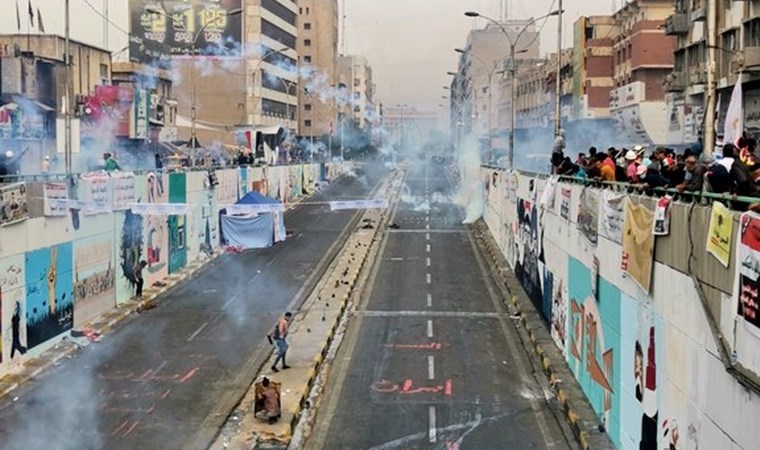 Irak'ta protestolar devam ediyor: 3 ölü