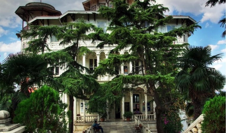 Büyükada'ki 150 yıllık köşk restore edilecek