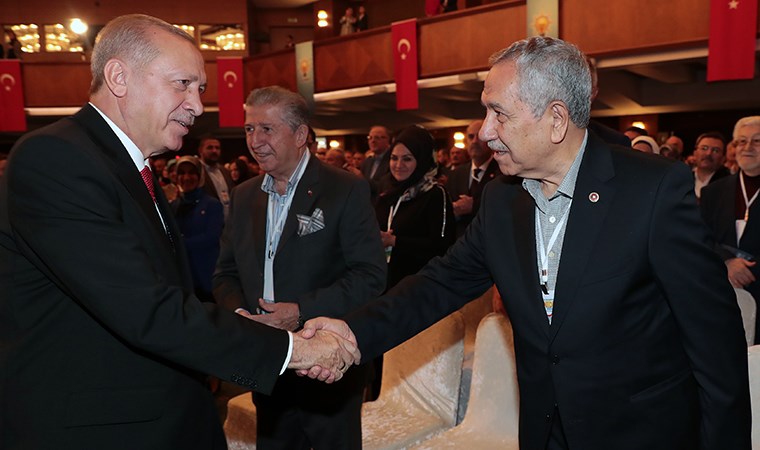 Arınç: Cumhurbaşkanımızın başkanlığında sıkıntılı günlerimizi atlatacağız