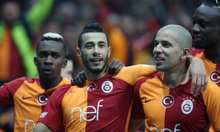 Galatasaray, Liverpool ile yarışıyor