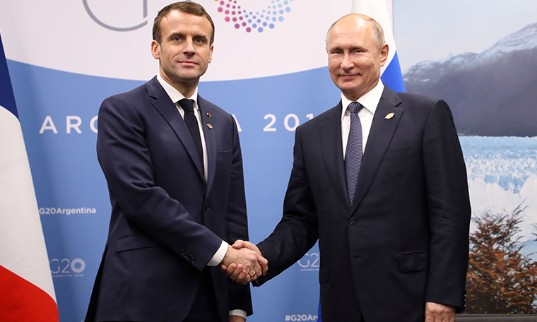 Putin ve Macron Suriye'yi görüştü