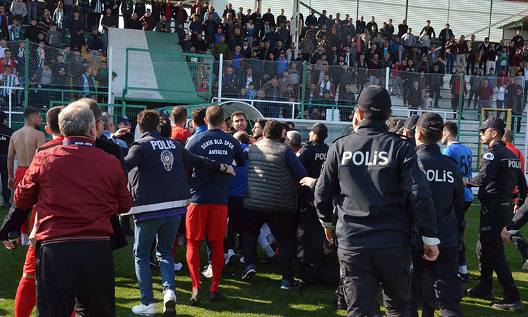 Cizrespor futbolcularına saldırıya tepki yağdı