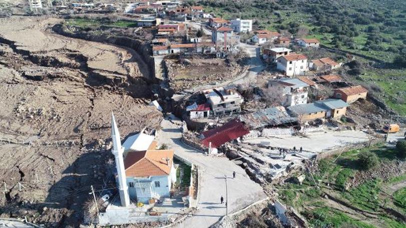 İzmir'de heyelan nedeniyle boşaltılan ev sayısı 27'ye ulaştı