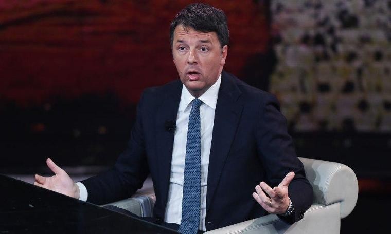 İtalya’da eski başbakan Renzi’nin anne ve babasına ev hapsi