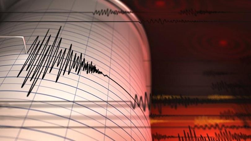 Ekvador'da 7.7 büyüklüğünde deprem