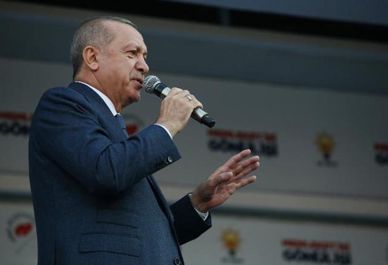 Erdoğan: Dinlemeyiz ha, vurur geçeriz