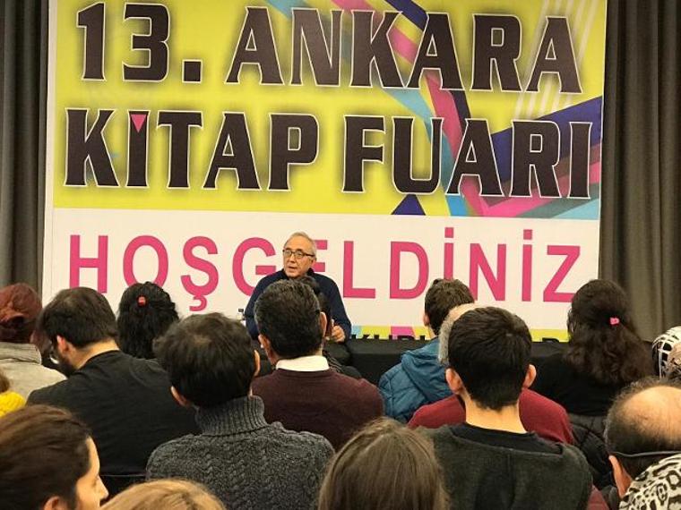 Behramoğlu, Aysever ve Kansu Ankara Kitap Fuarı’ndaydı