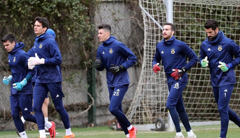 Fenerbahçe Rizespor maçı hazırlıklarını sürdürdü