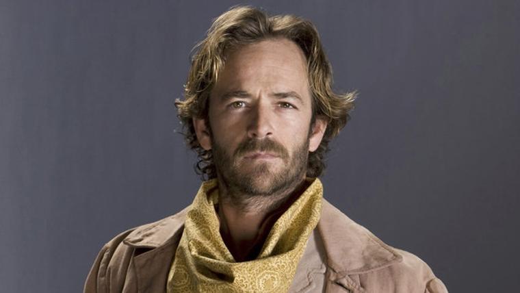 Oyuncu Luke Perry'den kötü haber