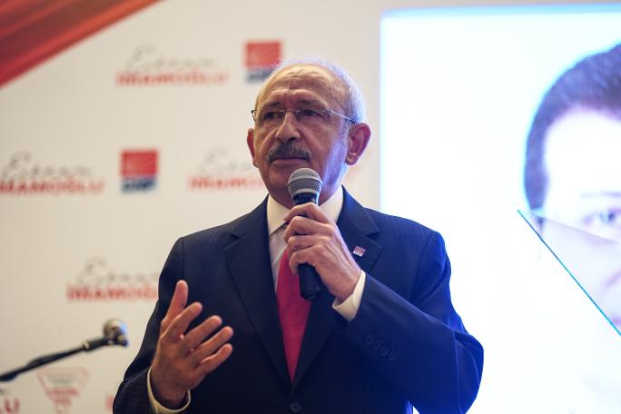 Kemal Kılıçdaroğlu, sanatçılarla bir araya geldi