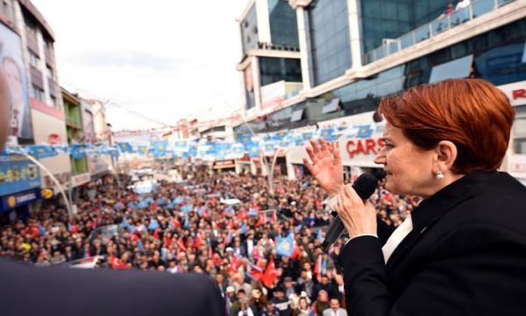 Meral Akşener'den Erdoğan'a: Tüfekli paşalara boyun eğmemişim sana mı eğeceğim!