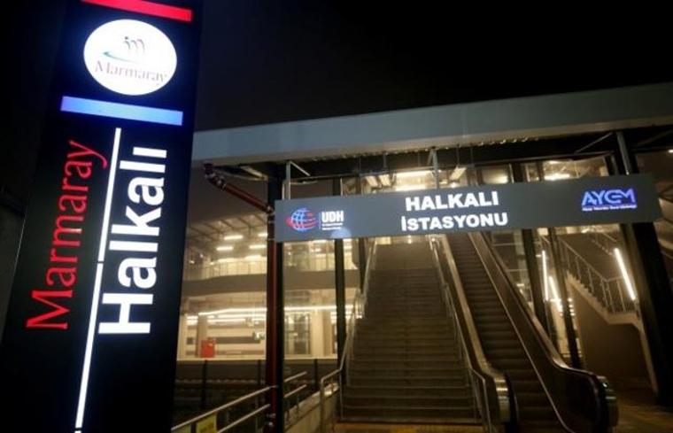 Yeni açılan Marmaray hattında ilk günden arıza