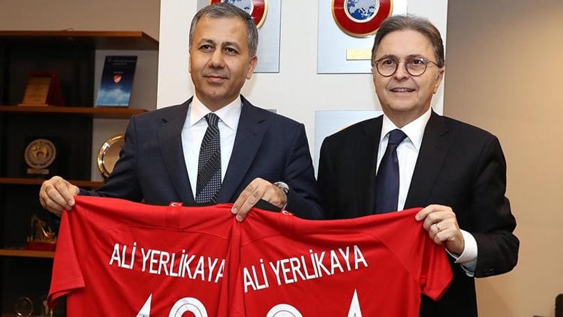 İstanbul Valisi'nden TFF'ye ziyaret