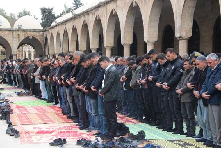 Yeni Zelanda’da ölenler için Şanlıurfa’da gıyabi cenaze namazı kılındı