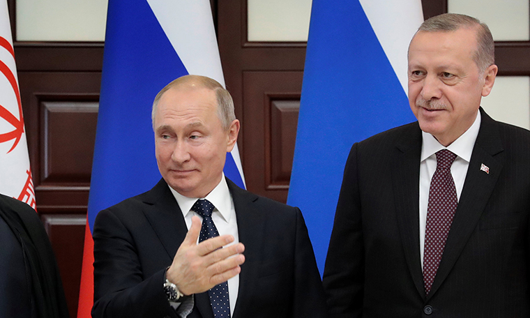 Putin, Erdoğan'ı Kırım'daki cami açılışına davet etti