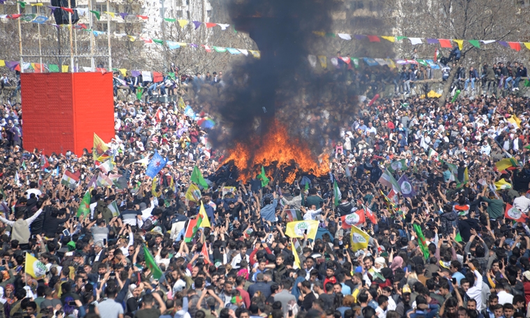 Diyarbakır’da Nevruz coşkusu