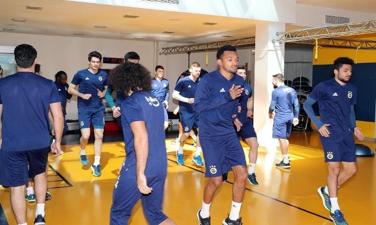 Fenerbahçe salonda çalıştı (22.03.2019)