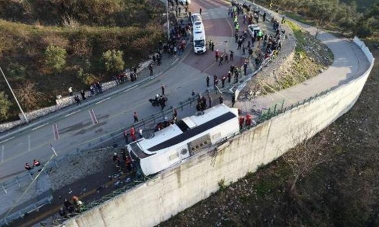 Bursa'daki ölüm yolunda otobüslere bariyerli önlem