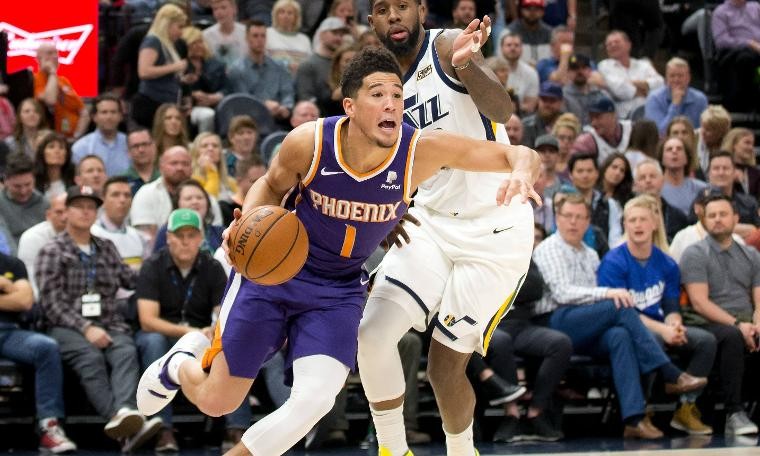 Devin Booker tarihe geçti