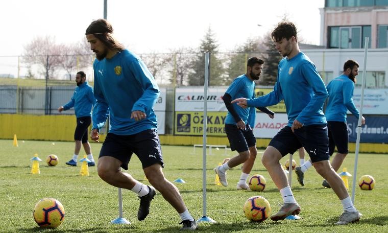 MKE Ankaragücü'nde Fenerbahçe maçı hazırlıkları (28.03.2019)