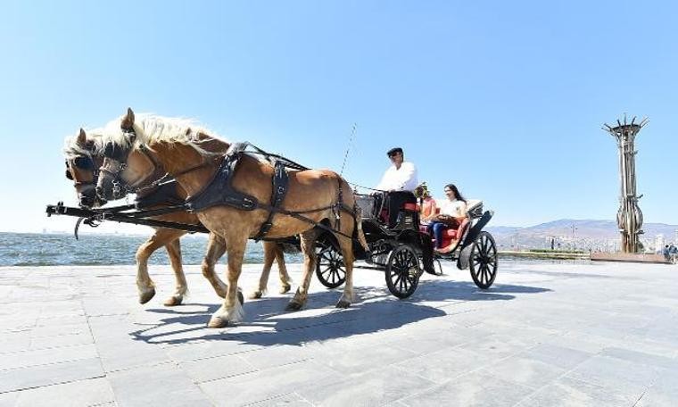 Kordon'a elektrikli faytonlar geliyor