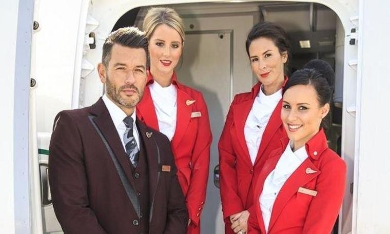 İngiliz havayolu şirketi Virgin Atlantic hosteslerin makyaj yapma zorunluluğunu kaldırdı