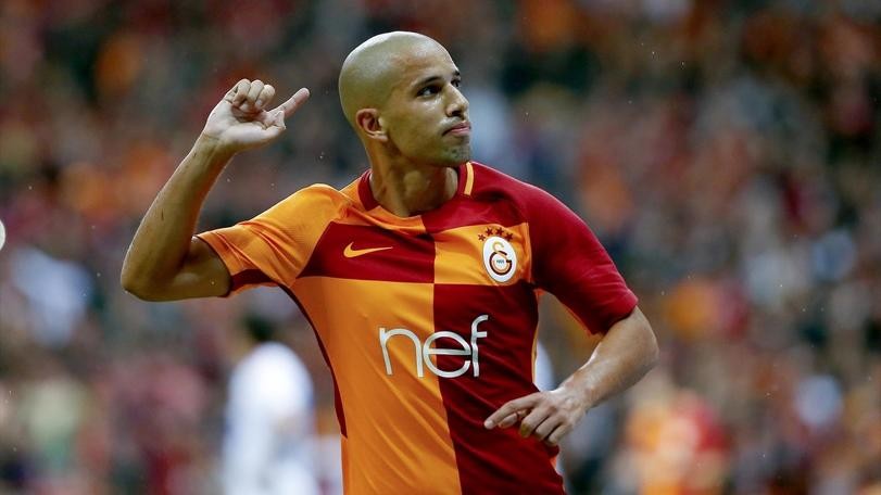 Feghouli'den flaş karar