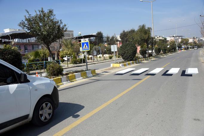 Üç boyutlu yaya geçidi: Durmamak yürek ister!