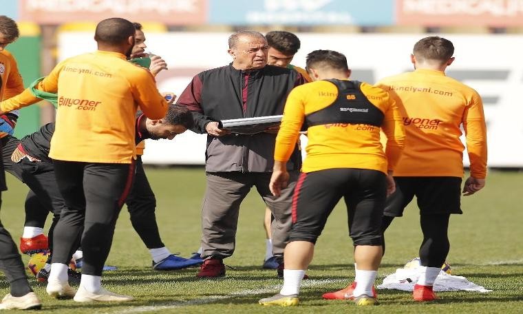 Galatasaray Antalyaspor hazırlıklarını sürdürdü