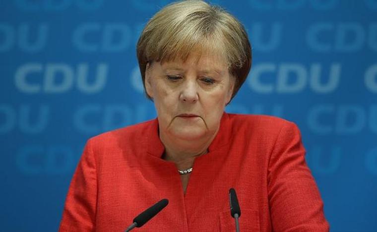 Almanya Başbakanı Angela Merkel'in annesi yaşamını yitirdi