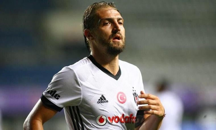 Caner Fenerbahçe yolunda