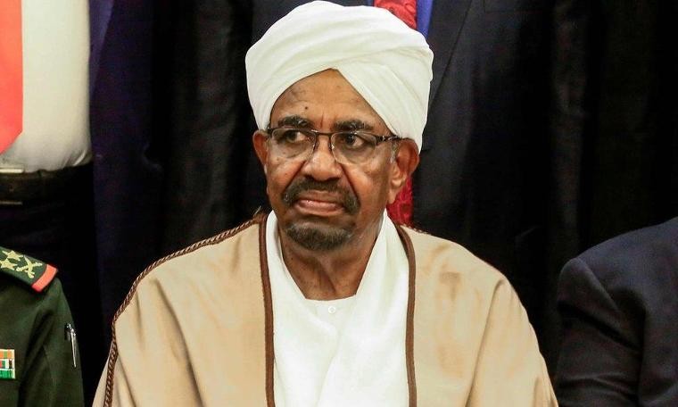 Ömer el Beşir kimdir: Sudan'ı 30 yıl boyunca yöneten asker kökenli devlet adamı