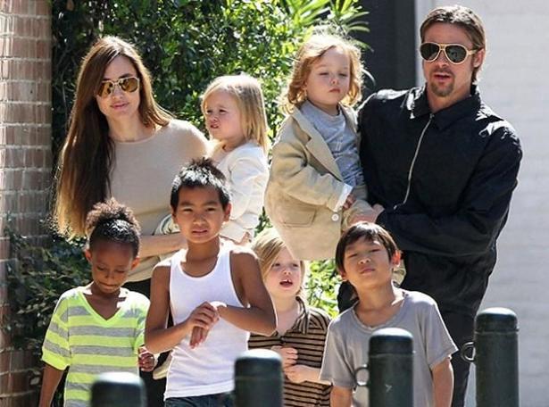 Angelina Jolie, Brad Pitt’i geri istiyor