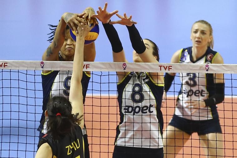 Yarı finalde ilk maç VakıfBank'ın