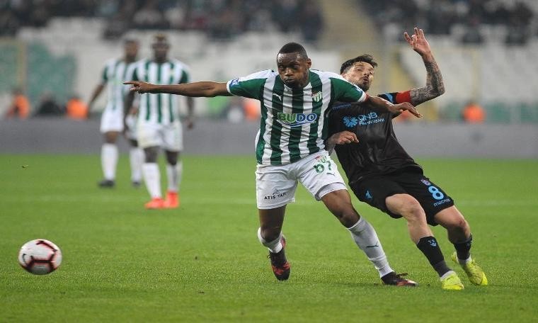 Bursaspor zorlu süreçte