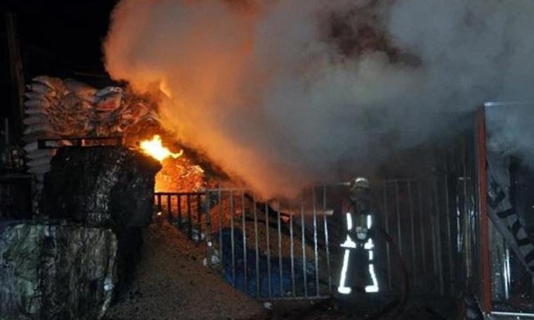 Ankara'da talaş deposunda yangın