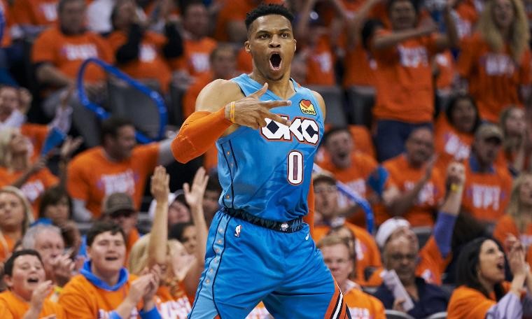 Thunder, Westbrook ile kazandı