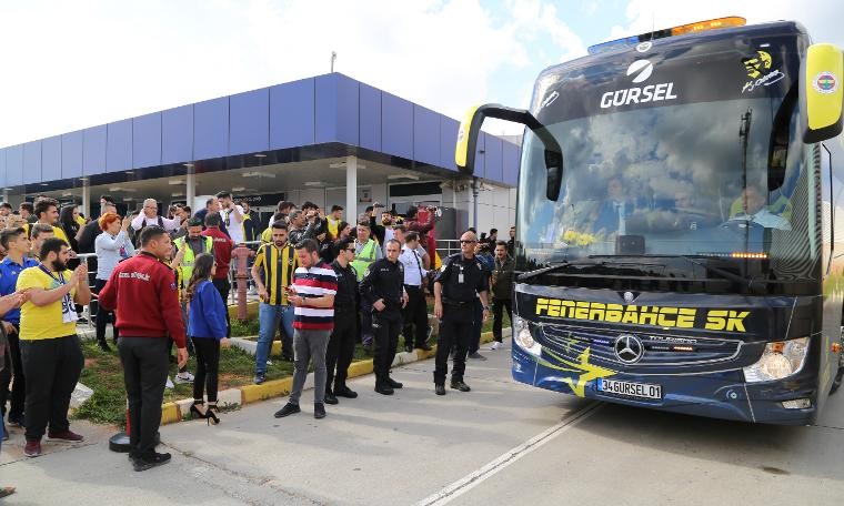 Fenerbahçe, Antalya'da