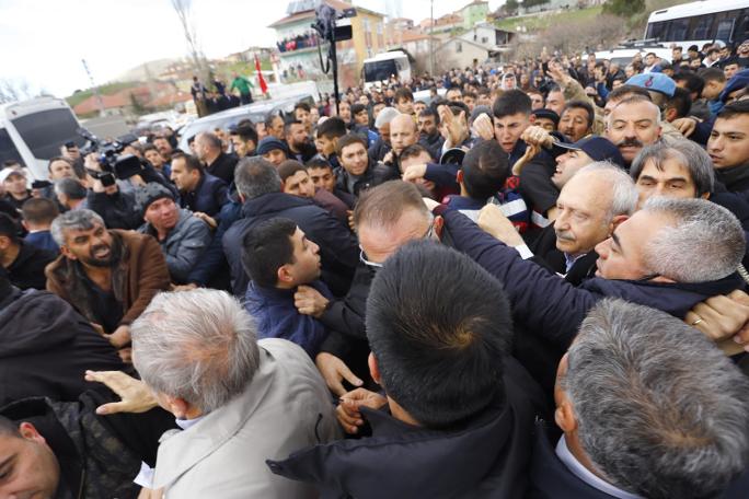 CHP lideri Kemal Kılıçdaroğlu'na saldırı! İşte ilk fotoğraflar