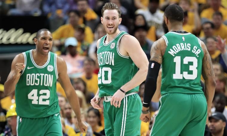 Tur atlayan ilk takım Celtics