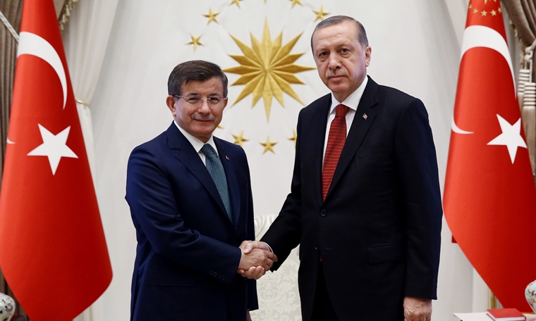 Davutoğlu'ndan Erdoğan'a zehir zemberek açıklama