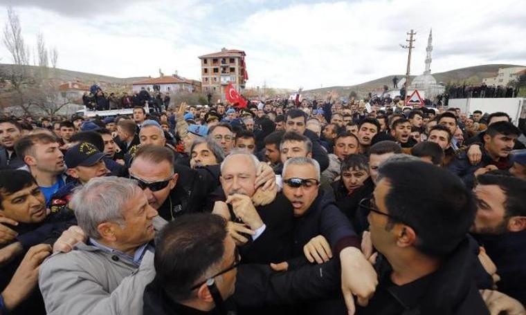 CHP Sözcüsü Öztrak: İktidardakiler koruyamıyorsa, biz Genel Başkanımızı korumayı biliriz