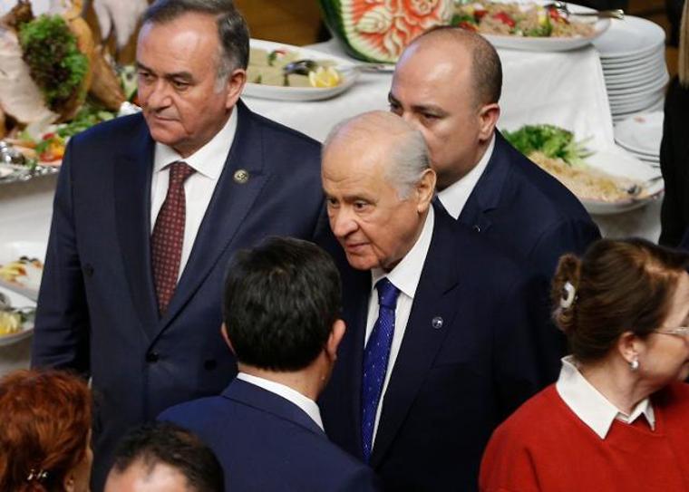 Bahçeli'den uluyan vekil açıklaması