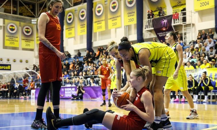 Fenerbahçe avantajı yakaladı